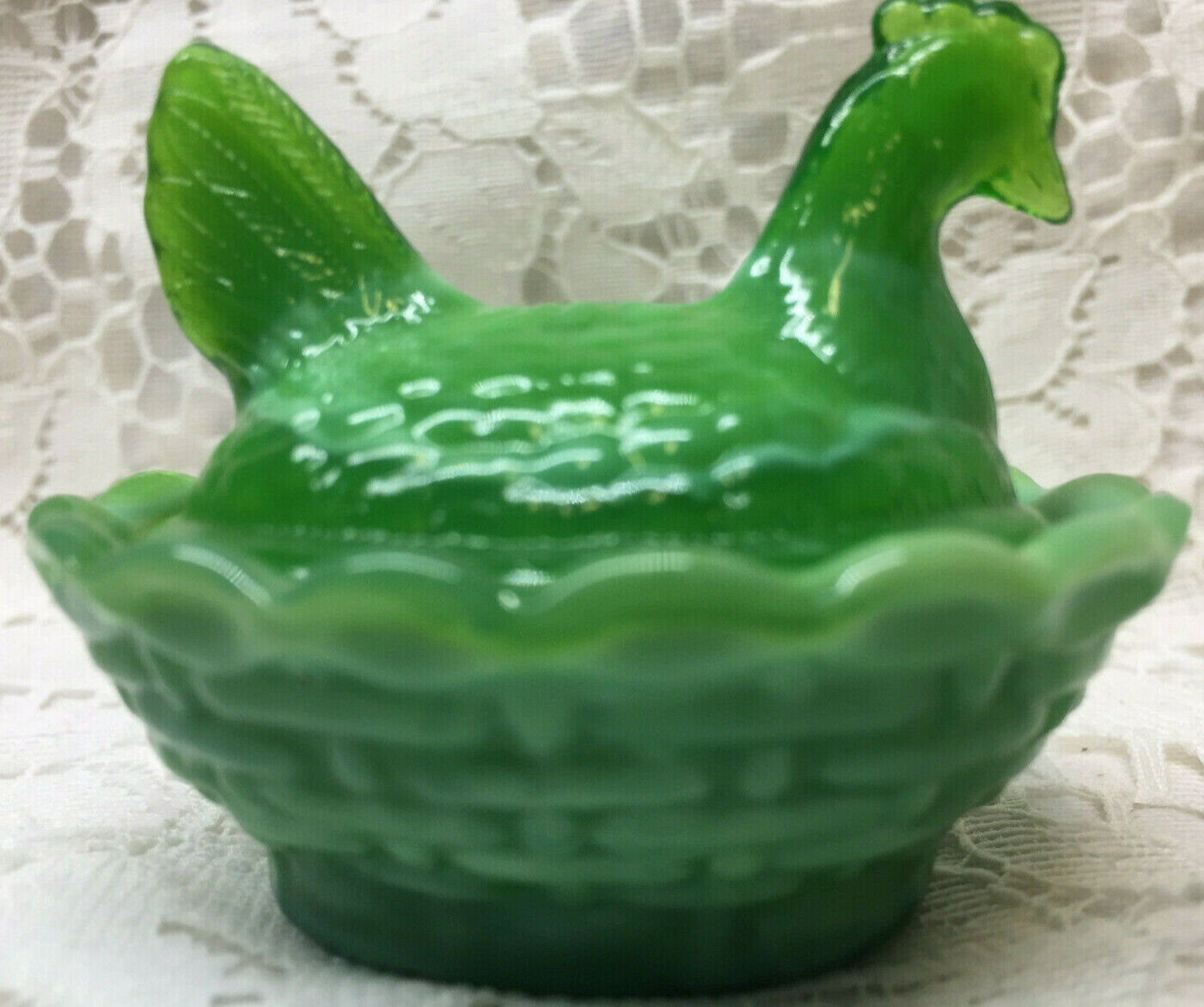 Jadeite Green Milk Glass Hen Chicken On Nest Basket Rooster Eggs Miniature Jade